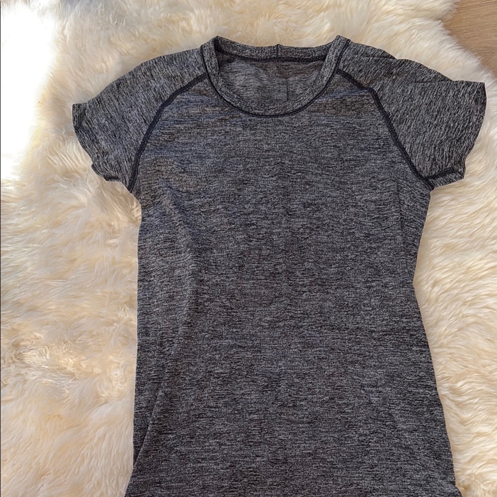 Lululemon Athletica Gray swiftly tech